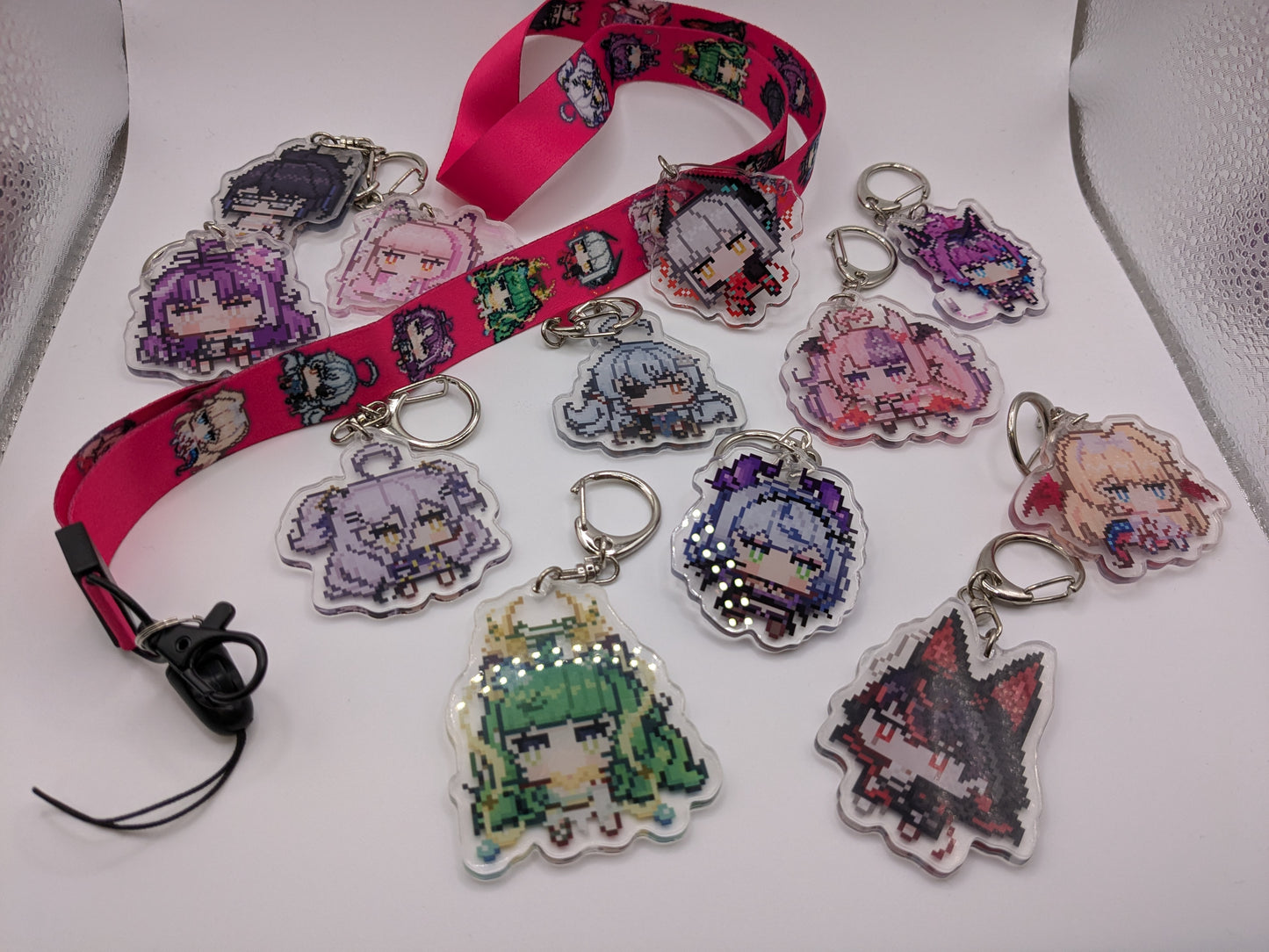 VSJ : Little Pixel Keychains