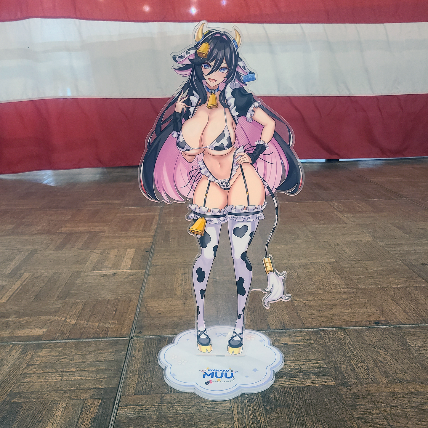 Muu Inanaku - Offkai Mega Standee